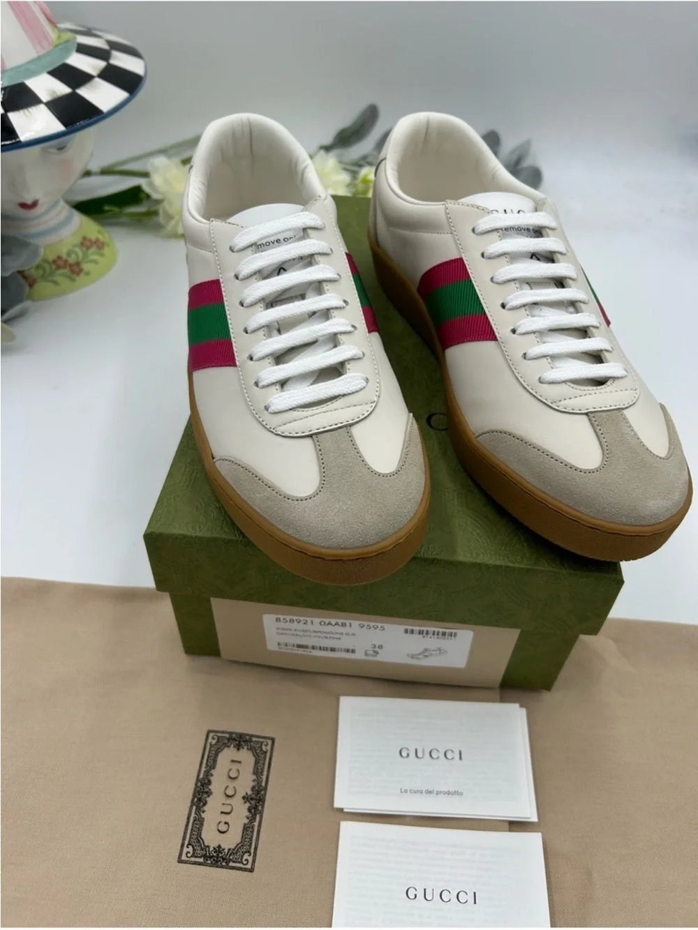 Women’s Gucci G 74 leather/suede sneakers size 38 fits 38.5 made in Italy